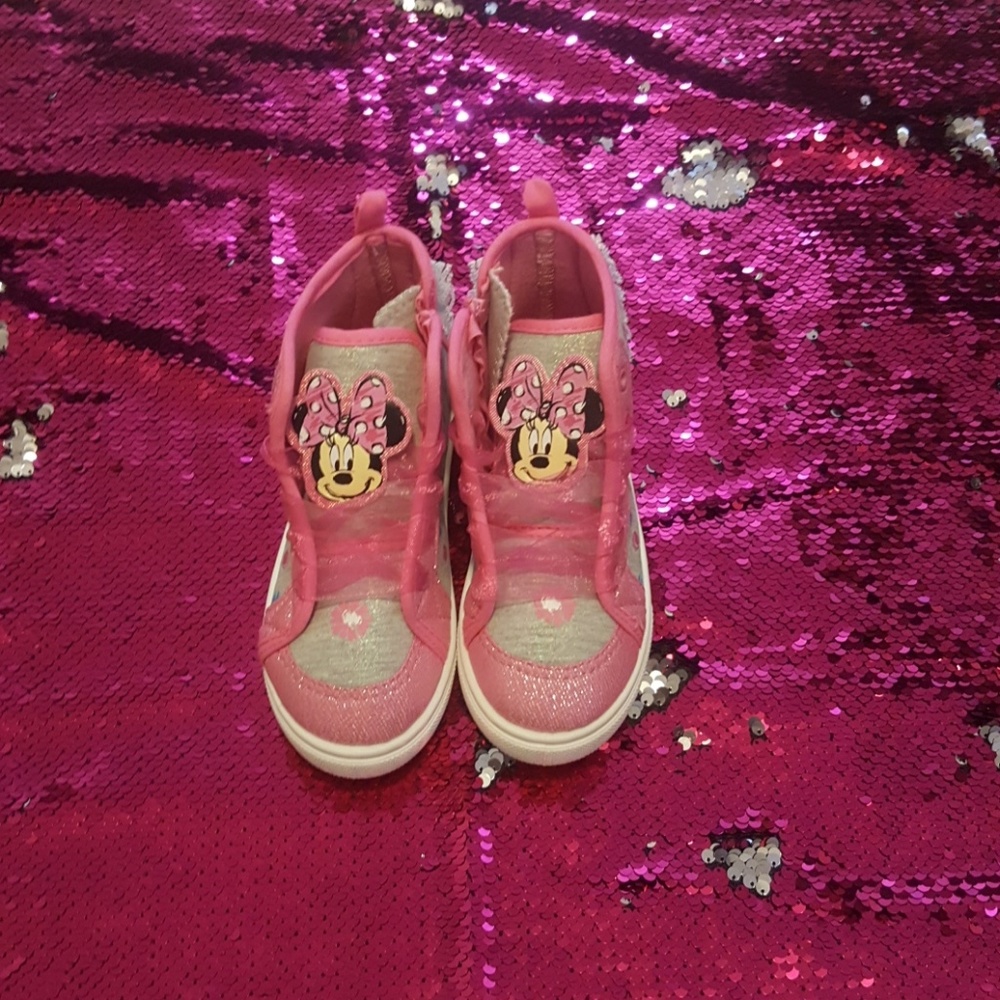 Minnnie mouse sneakers